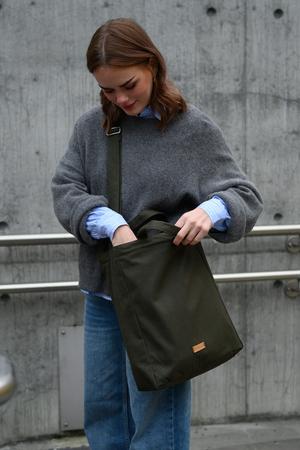 Tote with Shoulder Strap Dark Green